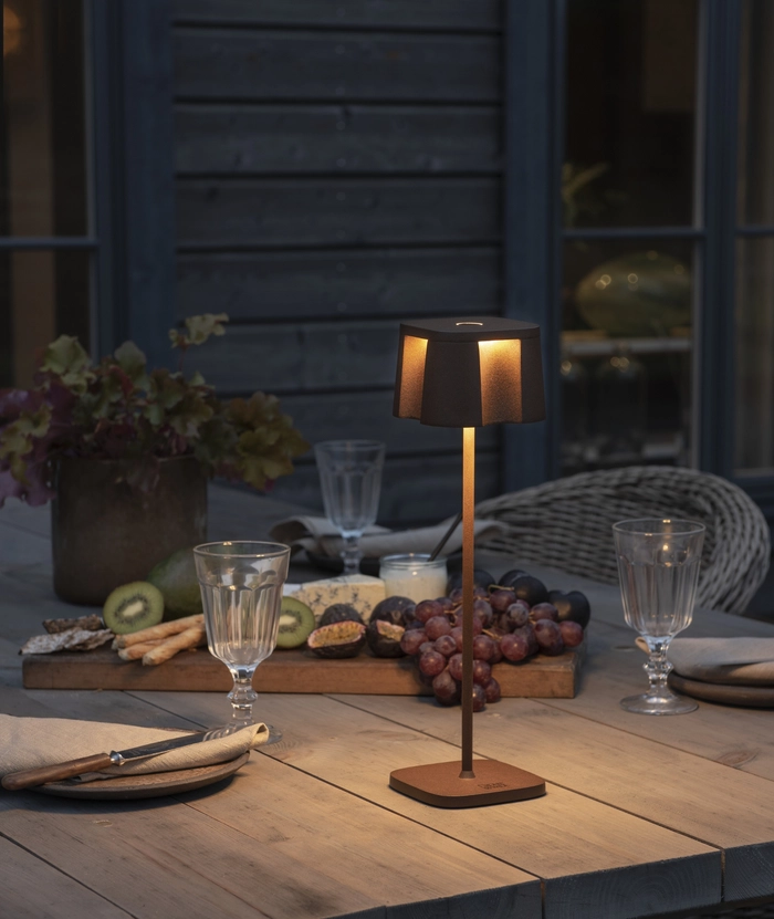 Nice 7818 bordlampe, bronse