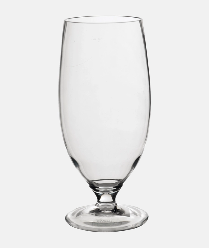 Ølglass 58 cl, på fot, Tritan