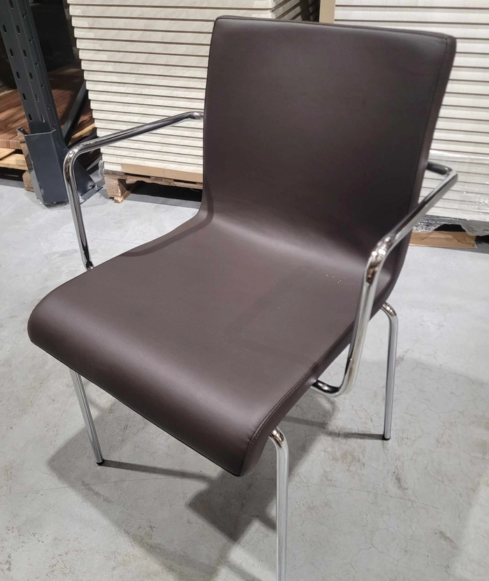 Kuadra XL 2484 Stol, OUTLET