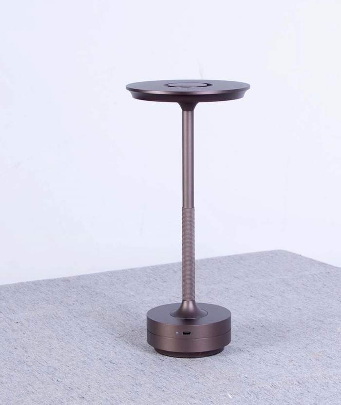 Mio oppladbar lampe, mocca