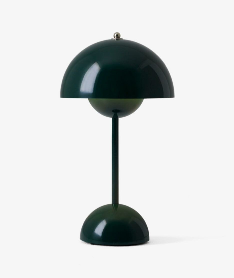 Flowerpot VP9 oppladbard bordlampe, Dark Green | NICHE Interiør & Storkjøkken