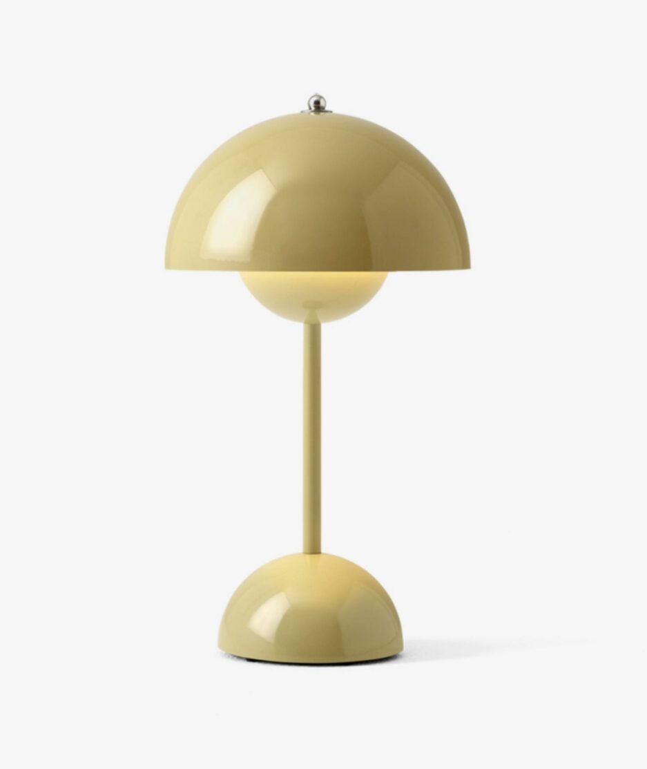 Flowerpot VP9 oppladbard bordlampe, Pale Sand | NICHE Interiør & Storkjøkken